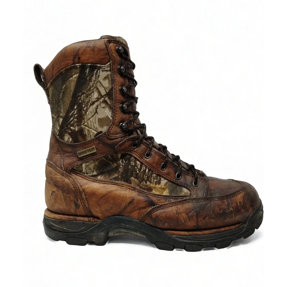 Gorpcore Outdoor Danner Pronghorn 8